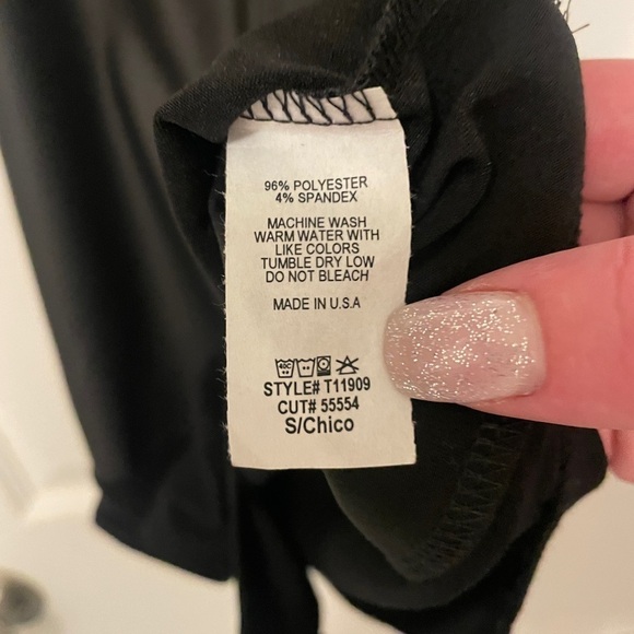 First Love Faux Leather Bodysuit Small NWT Sleeveless V-Neck Black Sleek Edgy - Picture 3 of 4